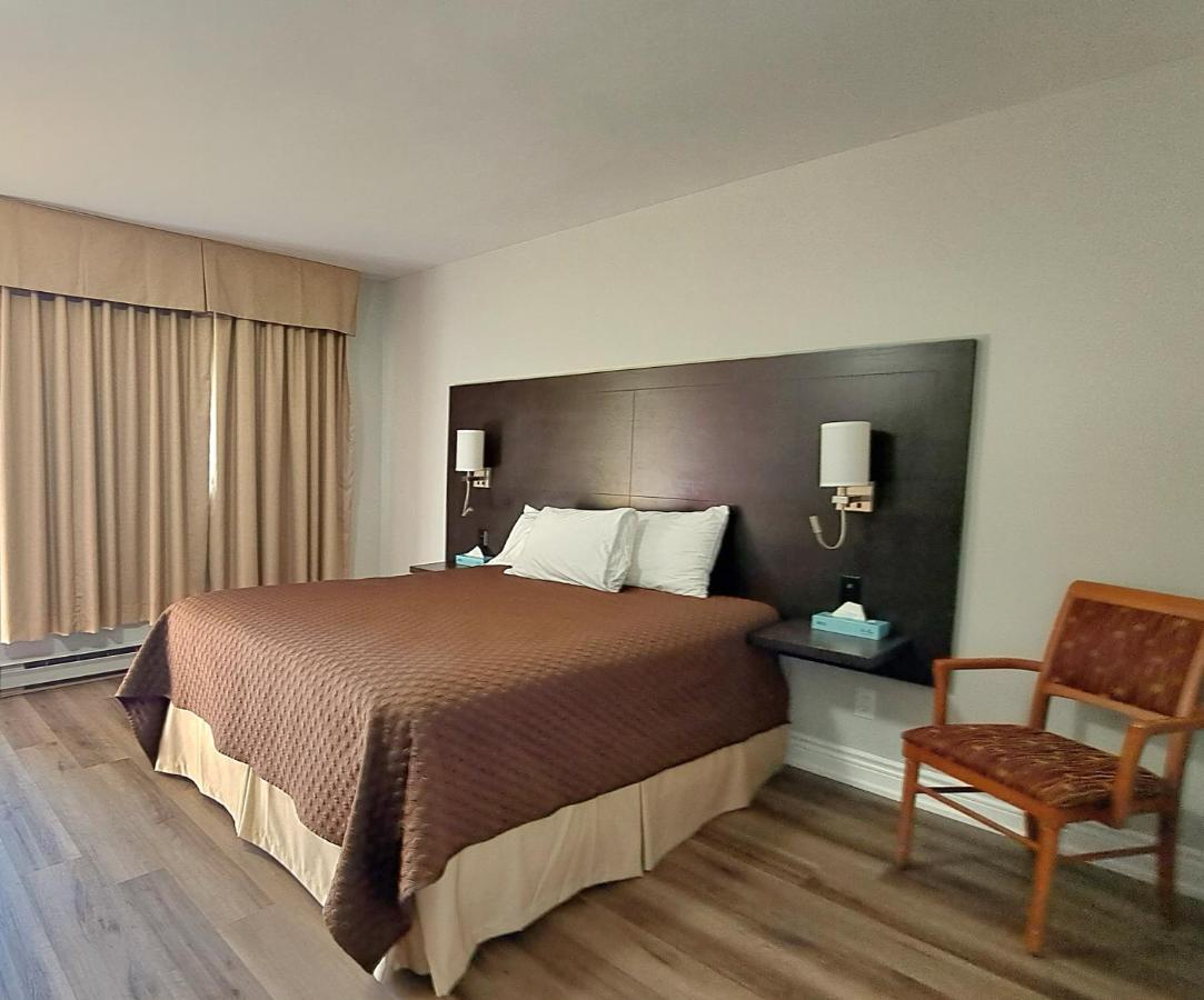 Cedar Lodge Motel Goderich Eksteriør billede