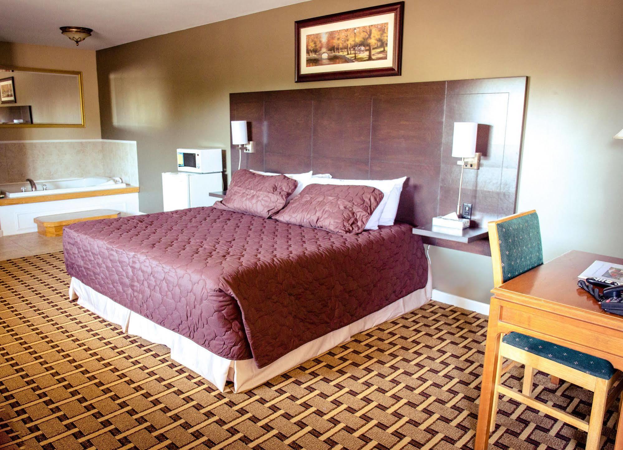 Cedar Lodge Motel Goderich Eksteriør billede