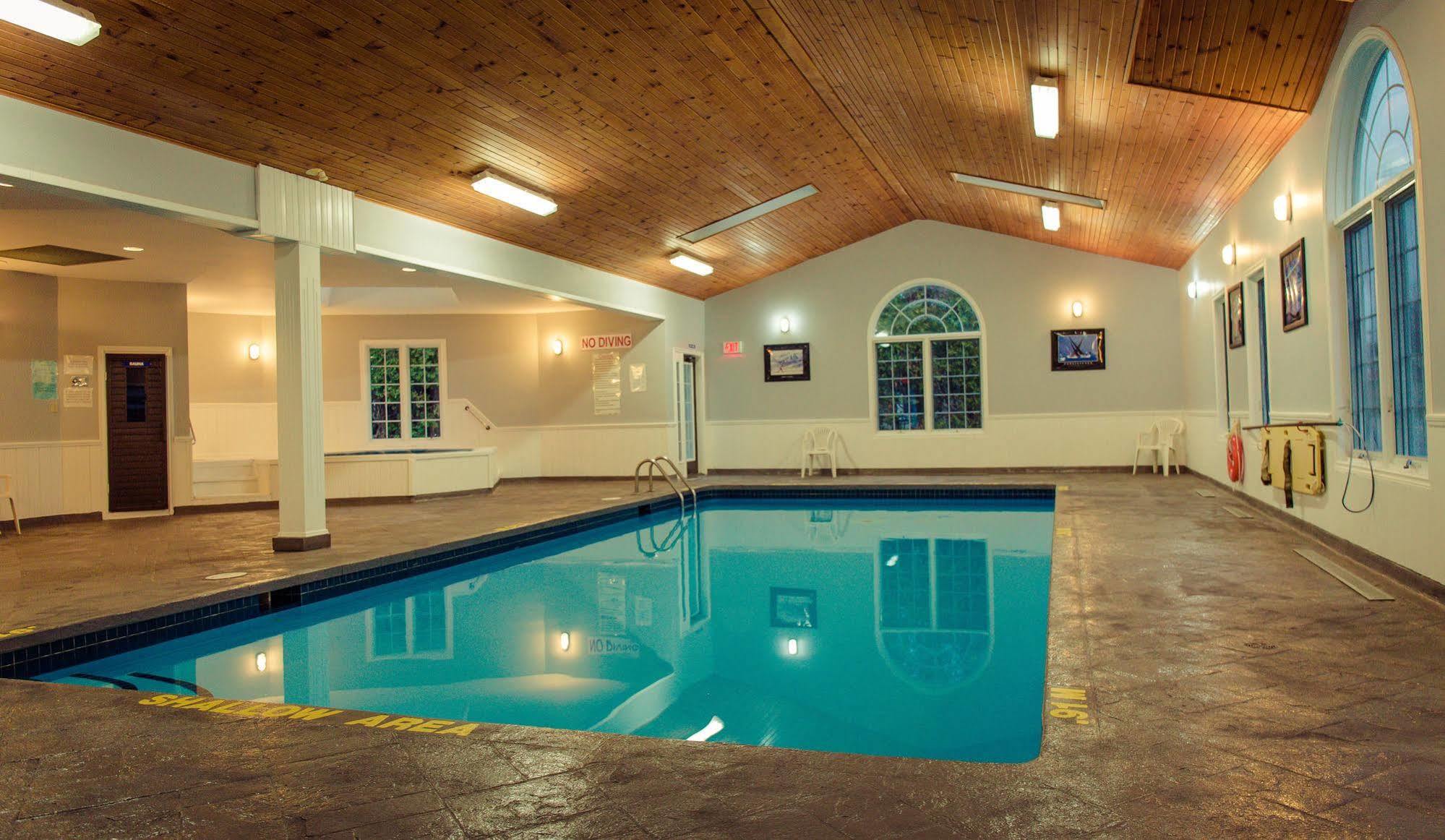 Cedar Lodge Motel Goderich Eksteriør billede