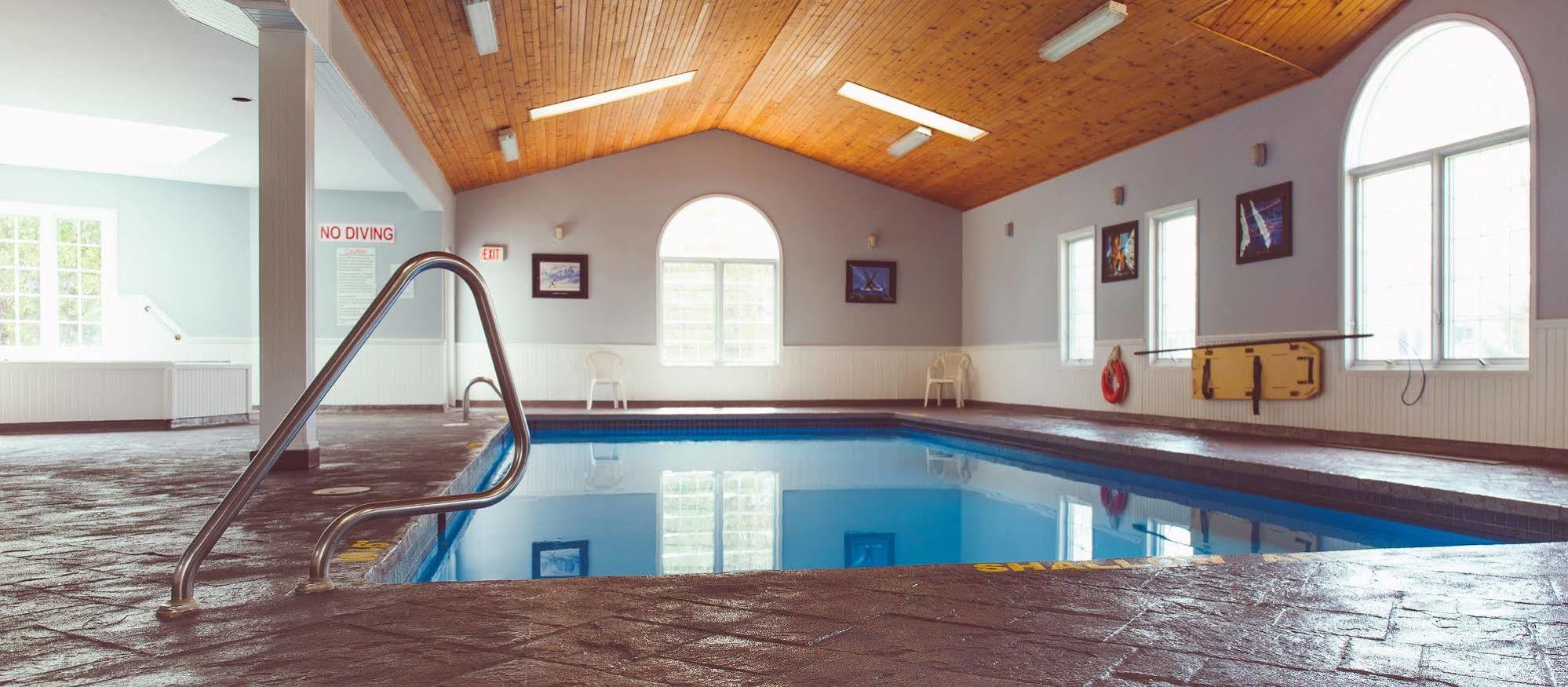 Cedar Lodge Motel Goderich Eksteriør billede